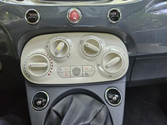 Fiat 500 0.9 TwinAir Turbo Anniversario 2017 Benzine 9