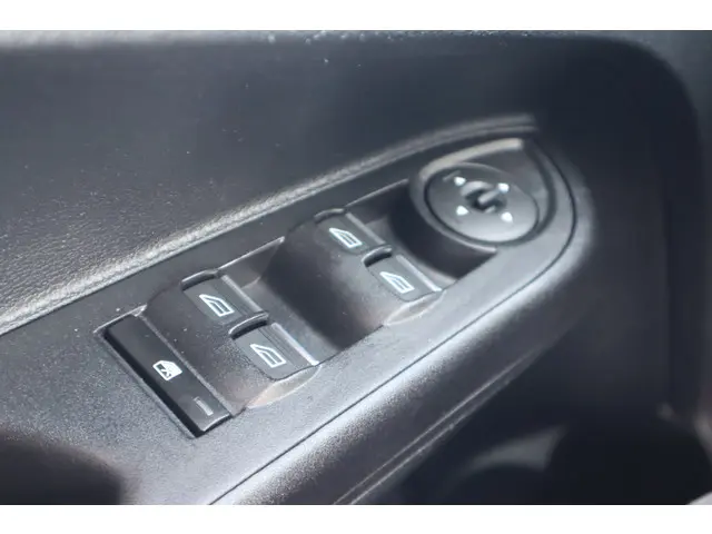 Ford B-MAX 1.6 TI-VCT Style 2016 Benzine 22