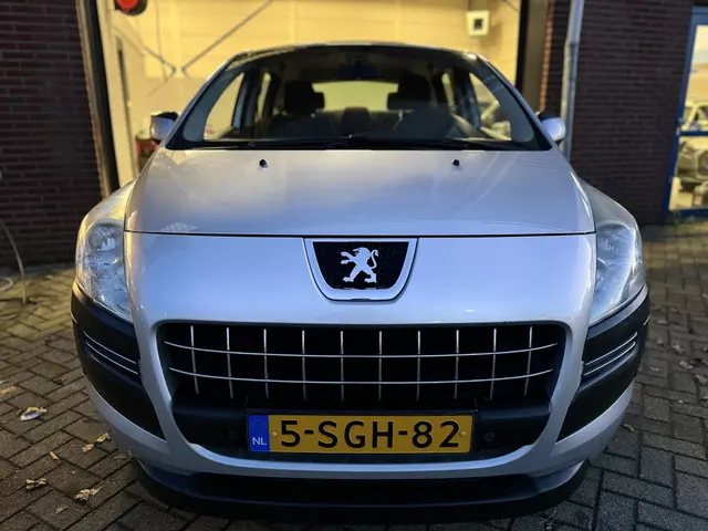 Peugeot 3008 2