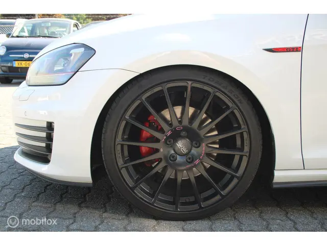 Volkswagen Golf 2.0 TSI GTI 2013 Benzine 12