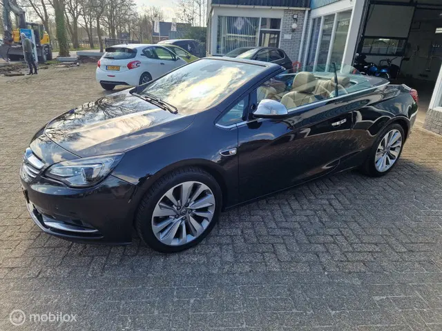 Opel Cascada 1.4 Turbo ecoFLEX Cosmo 2015 Benzine 4