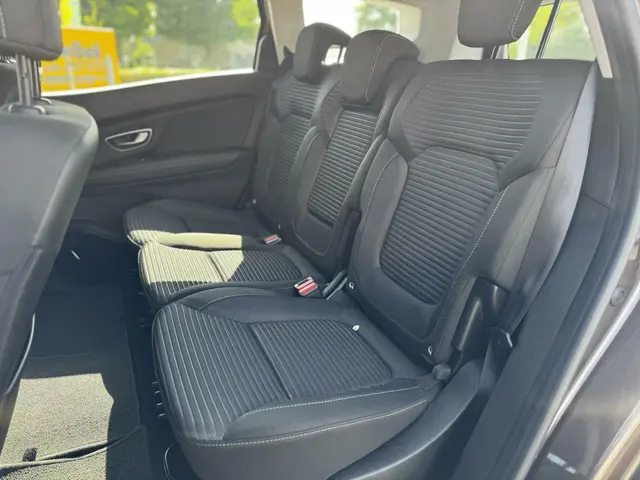 Renault Grand Scénic 1.3 TCe Zen 2018 Benzine 9