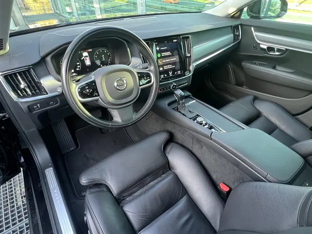 Volvo V90 2.0 T4 Business Luxury+ 2020 Benzine 13