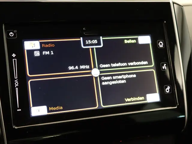 Suzuki Swift 1.2 Select Smart Hybrid 2024 Benzine 29