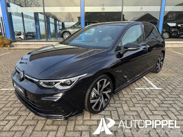 Volkswagen Golf 1.5 eTSI R-Line 2022 Benzine