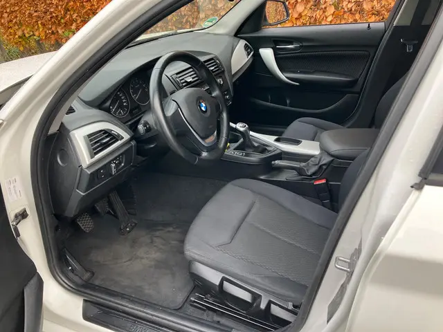 BMW 1 Serie 114i EDE Sport 2013 Benzine 11