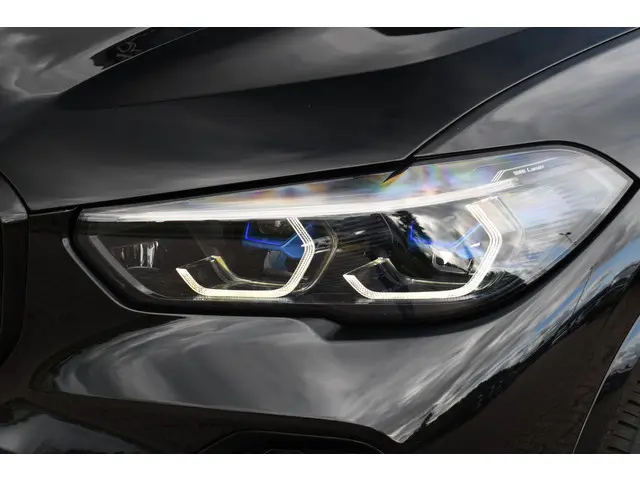 BMW X5 xDrive45e M-Sport 2021 Hybride Benzine 35
