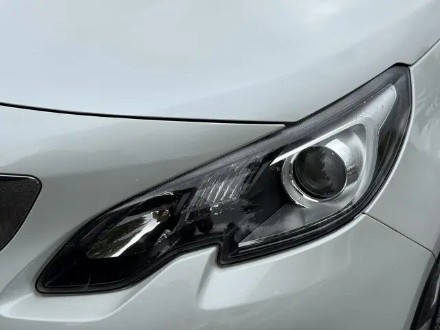 Peugeot 2008 1.2 PureTech Blue Lion 2017 Benzine 29