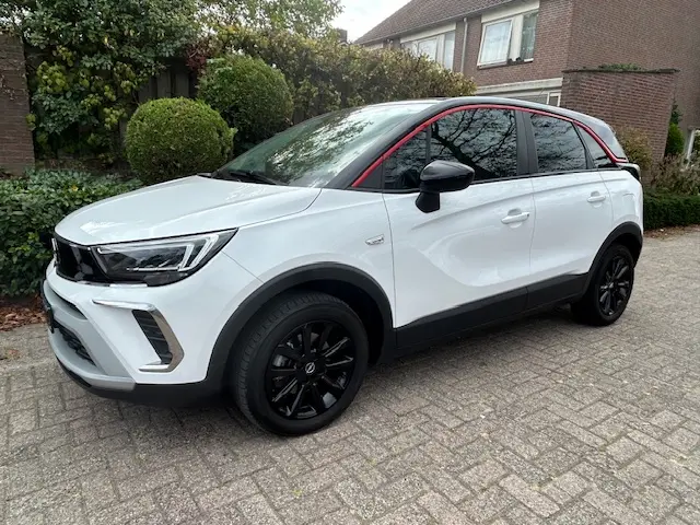 Opel Crossland 1.2 Turbo GS Line / camera / 2021 Benzine 2