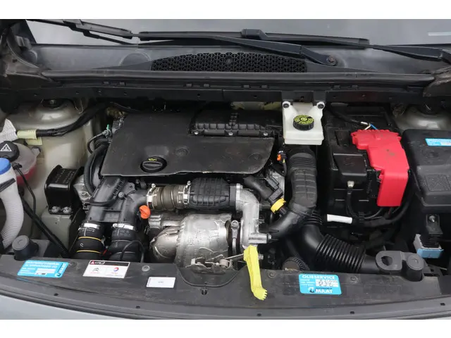 Citroën Berlingo 1.6 BlueHDI 75 Comfort 2016 Diesel 12