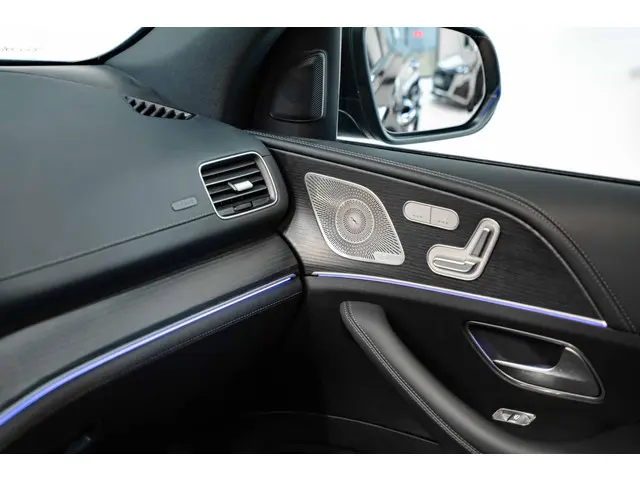 Mercedes-Benz GLE 580 Premium Plus 2022 Benzine 28