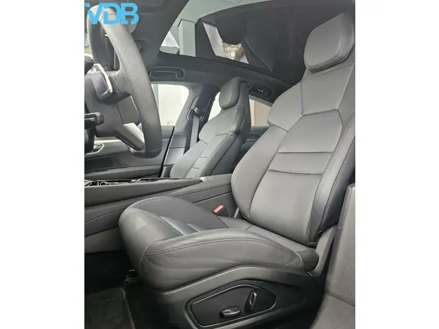 Audi e-tron GT S-Line GT 93 kWh 2021 Elektrisch 17