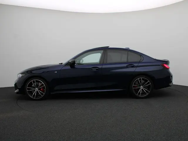 BMW 3 Serie Sedan M340i xDrive 2023 Benzine 4