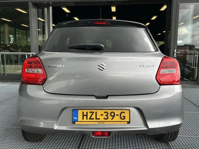 Suzuki Swift 1.2 Stijl 2020 Benzine 17