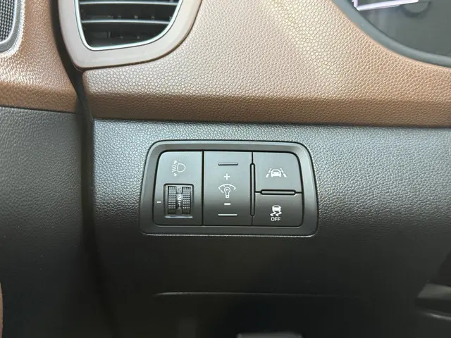Hyundai i20 1.2 HP i-Motion 2017 Benzine 23