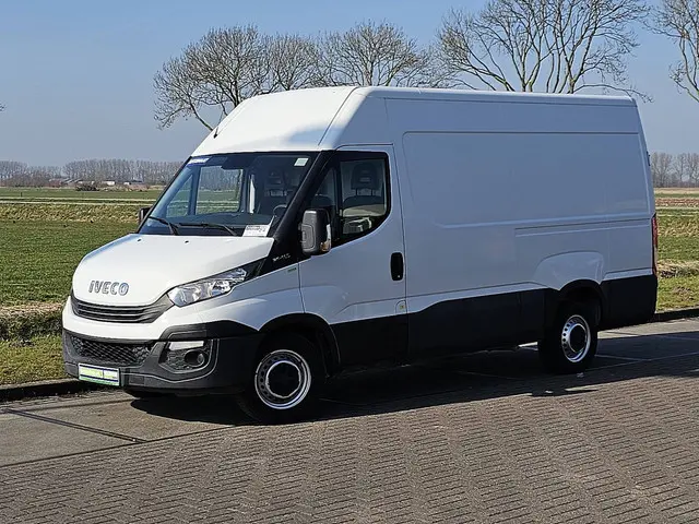 Iveco Daily 35 S 14 2017 Diesel 2