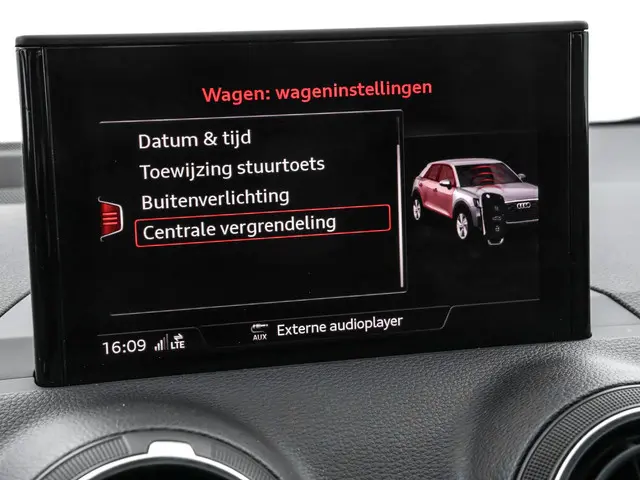 Audi Q2 30 TFSI 115pk Design 2019 Benzine 34