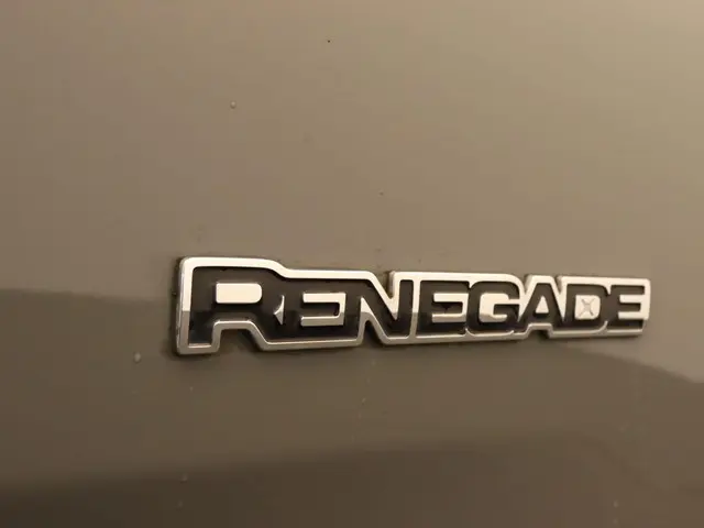 Jeep Renegade 1.3T DDCT Longitude 2020 Benzine 34