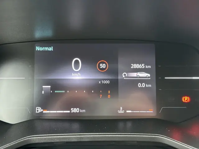 Renault Clio TCe 90 Evolution 2024 Benzine 15