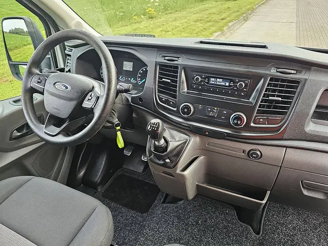 Ford Transit 350 2019 Diesel 8