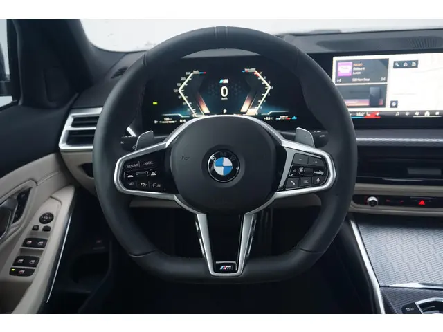 BMW 3 Serie Sedan 330i 2026 Benzine 17