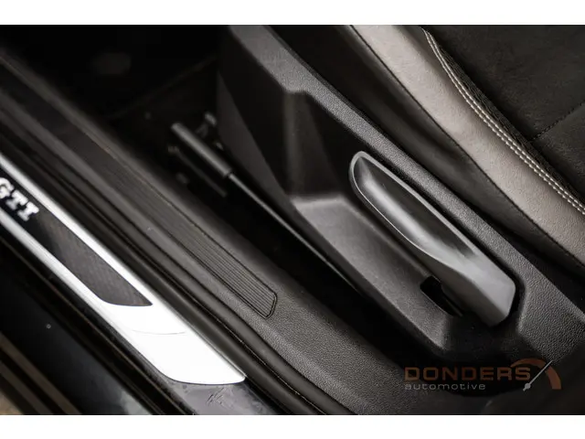 Volkswagen Polo 2.0 TSI GTI / Pano / Garantie! 2019 Benzine 18