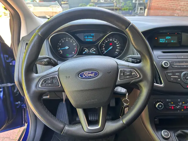 Ford Focus Wagon 1.0 Trend Edition 2015 Benzine 20