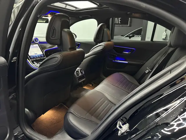 Mercedes-Benz C-Klasse 200 AMG C63 pakket 2023 Benzine 13
