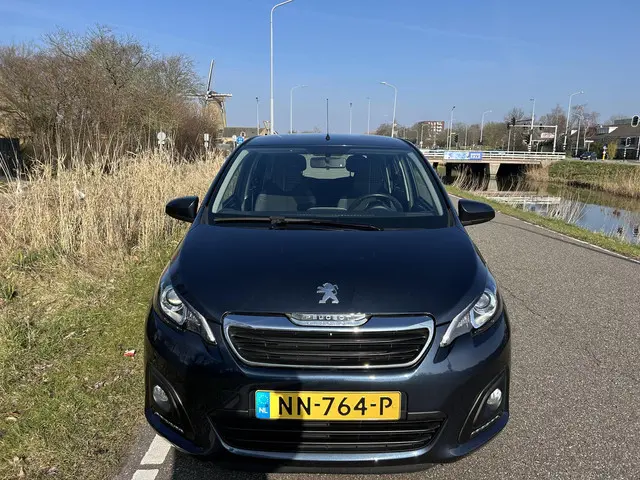 Peugeot 108 1.0 e-VTi Active AUTOMAAT / Airco 2017 Benzine 17