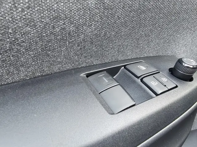 Toyota Yaris 1.5 Hybrid Active 2021 Hybride Benzine 27