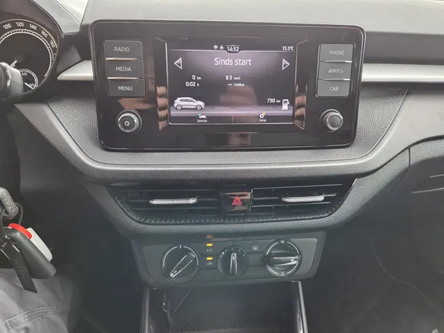 Škoda Fabia 1.0 TSI Ambition 2023 Benzine 18