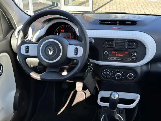 Renault Twingo SCe 70 Collection 2016 Benzine 8