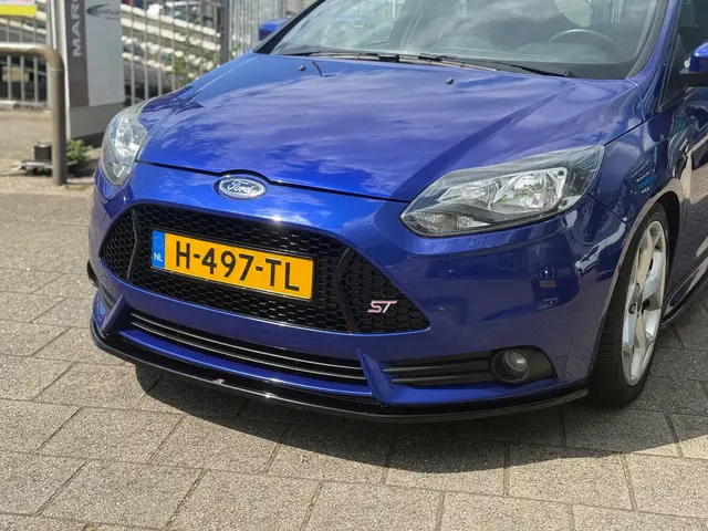 Ford Focus 2.0 EcoBoost ST-2 2013 Benzine 8