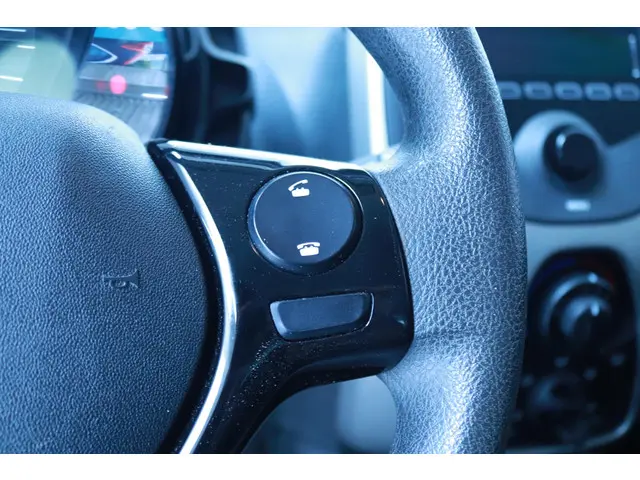 Peugeot 108 1.0 e-VTi Active 2018 Benzine 14