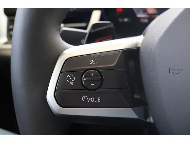 BMW iX1 xDrive30 2025 Elektrisch 16