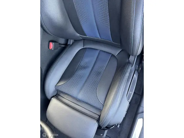 BMW 1 Serie 118i M sport High exce. 2021 Benzine 13