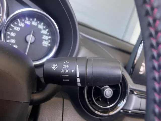 Mazda MX-5 1.5 SkyActiv-G 132 TS+ 2019 Benzine 32
