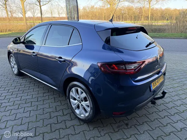 Renault Mégane 1.3 TCe Limited 2019 2019 Benzine 7