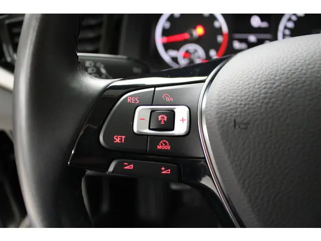 Volkswagen Polo 1.0 TSI Comfortline 2021 Benzine 13