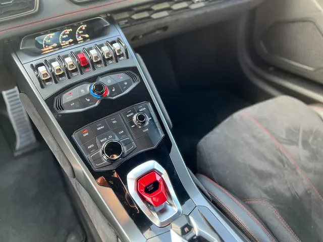 Lamborghini Huracán 5.2 V10 LP610-4 2016 Benzine 24