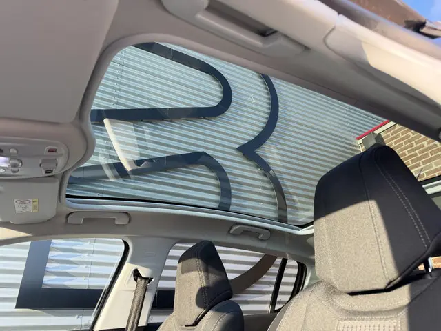 Peugeot 308 1.2 PureTech Allure 2019 Benzine 13