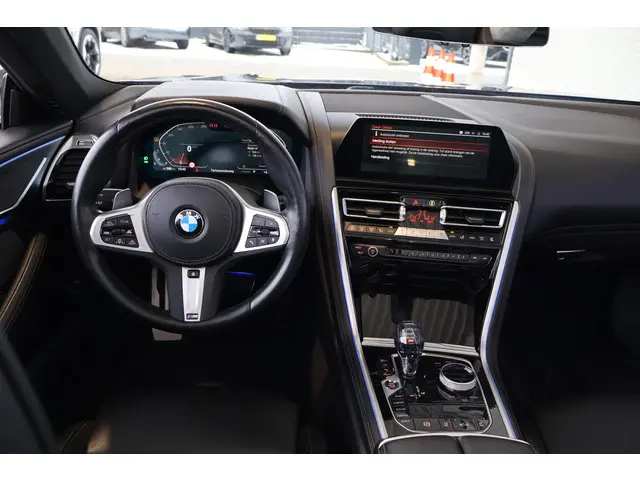 BMW 8 Serie 840i High Executive 2022 Benzine 11