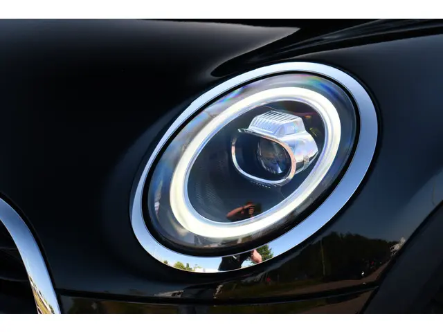 MINI Cooper Cabrio Mini 1.5 136pk 2020 Benzine 16
