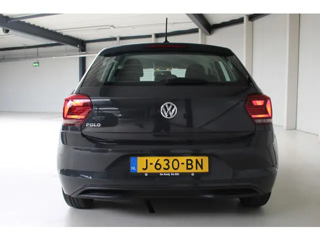 Volkswagen Polo 1.0 MPI Comfortline 2020 Benzine 7