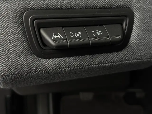Renault Clio 1.0 TCe 90 GPF techno 2024 Benzine 31
