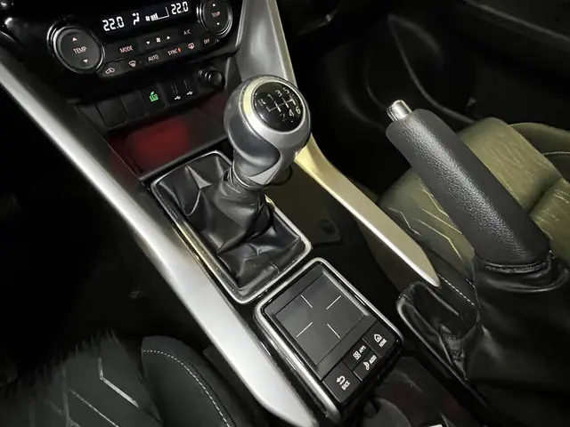 Mitsubishi Eclipse Cross 1.5 DI-T Intense 2019 Benzine 25