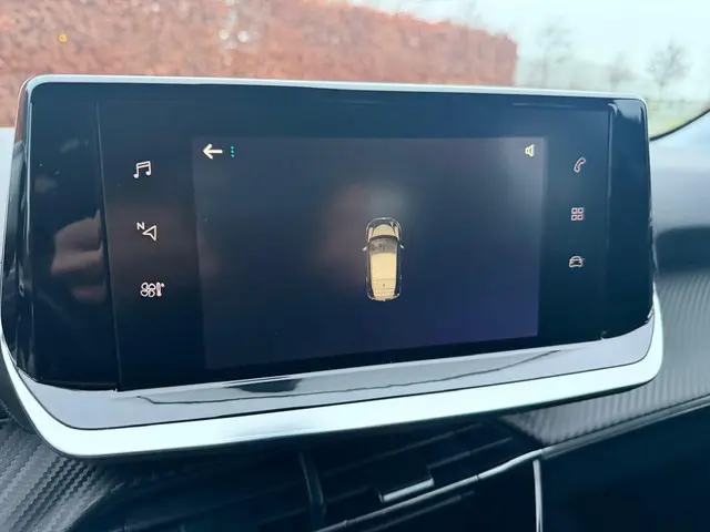 Peugeot 208 1.2 PureTech Active-Navi-PDC- 2020 Benzine 14