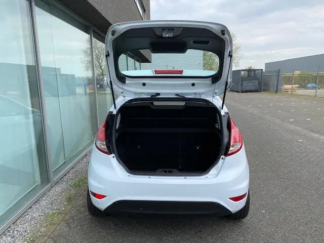Ford Fiesta 1.25 AIRCO BJ 12-2017 APK 4-2026 2017 Benzine 12