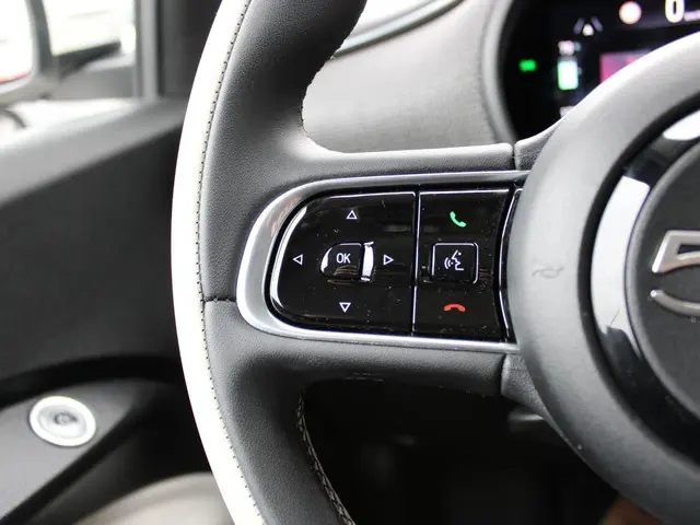 Fiat 500e La Prima 42 kWh 2023 Elektrisch 16