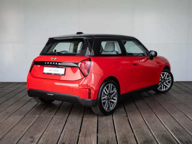 MINI 3-Deurs E 2025 Elektrisch 2